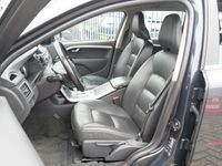 tweedehands Volvo V70 T4 Limited Edition | Trekhaak | Leder | Stoelverwarming | Rijklaarprijs