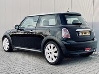 tweedehands Mini Cooper 1.6 Chili, airco, cruise, half leder