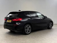 Occasion BMW 118 Basis 136 PK (100 kW) 2023 Zwart Hatchback