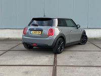 Occasion Mini ONE 102 PK (75 kW) 2020 Grijs (metallic) Hatchback