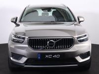 tweedehands Volvo XC40 T4 Inscription - Intellisafe Assist/Surround - Climate Control - Lederen bekleding - Verwarmbare voorstoelen - 18" LMV - Trekhaak semi elektrisch inklapbaar