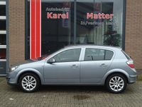 Occasion Opel Astra Enjoy 105 PK (77 kW) 2004 Grijs (metallic) Hatchback
