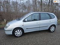 Occasion Renault Scénic Dynamique 107 PK (78 kW) 2002 Grijs MPV