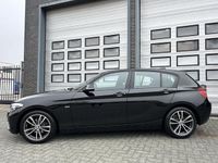 Occasion BMW 118 Sport Line 136 PK (100 kW) 2018 Zwart Hatchback