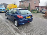 tweedehands Peugeot 206 1.4 Air-line met Nieuwe APK