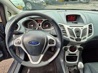 tweedehands Ford Fiesta 1.25 Titanium Clima LMV