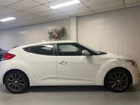 tweedehands Hyundai Veloster 1.6 GDI i-Motion, AUTOMAAT, PDC, FLIPPERS, AUX, 140PK, ETC.....