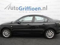 tweedehands Mazda 3 1.6 Active keurige sedan met trekhaak