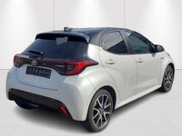 tweedehands Toyota Yaris Hybrid 1.5 Hybrid Style Bi-tone "Wit met Zwart dak" Autom