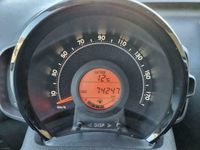 tweedehands Toyota Aygo 1.0 VVT-i x-play AIRCO / CAMERA / CRUISE CONTROL