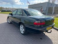 tweedehands Opel Omega 2.0i-16V Sport