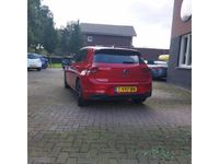 Occasion VW Golf VIII R-line 150 PK (110 kW) 2022 Rood Hatchback