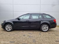 tweedehands Skoda Octavia Combi 1.0 TSI Clima Cruise Navi Trekhaak