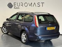 Occasion Ford Focus 101 PK (74 kW) 2011 Grijs Stationwagen