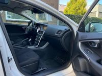 Occasion Volvo V40 Kinetic 114 PK (83 kW) 2012 Wit Stationwagen
