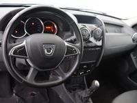 tweedehands Dacia Duster 1.2 TCe125 4x2 Blackshadow | Navigatie | Parkeersensoren | Lederen Bekleding | Trekhaak |