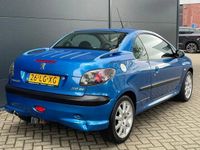 tweedehands Peugeot 206 CC 2.0-16V NWE APK CLIMA NAP