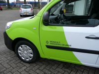 tweedehands Renault Kangoo 1.5 Blue dCi 80 Comfort AIRCO/ 4SEIZOENS BANDEN/ LAADRUIMTE BETIMMERING/ DICHT TUSSENSCHOT/ ETC.... DEALER ONDERHOUDEN! RIJKLAAR!