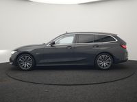 Occasion BMW 330e Luxury Line 2026 Grijs Stationwagen