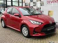 Occasion Toyota Yaris Hybrid Business Edition 116 PK (85 kW) 2023 Rood Hatchback
