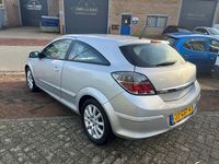 Occasion Opel Astra GTC 116 PK (85 kW) 2008 Grijs (metallic) Hatchback