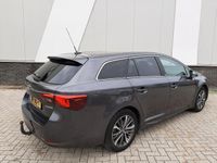 tweedehands Toyota Avensis Touring Sports 1.8 VVT-i Dynamic AUTOMAAT | Navi | PDC | Trekhaak | ECC |