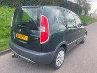 tweedehands Skoda Roomster 1.2 TSI Ambition airco - cruise - stoelverwarming