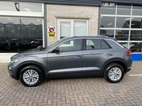 tweedehands VW T-Roc 1.0 TSI Style / PARK. SENSOREN/ ADAPT. CRUISE/ APP