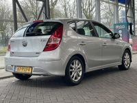 tweedehands Hyundai i30 1.6i i-Motion Business hb 5 drs 2011 Navi Airco