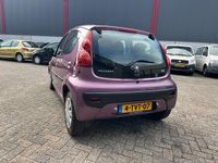 Occasion Peugeot 107 Active 68 PK (50 kW) 2014 Paars Hatchback