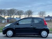 tweedehands Peugeot 107 1.0-12V XR 3-Drs Stuurbekrachtiging Airco Electric