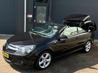 tweedehands Opel Astra Cabriolet TwinTop 2.0 T Temptation | 200 PK | Leder | Xenon