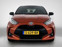 Occasion Toyota Yaris Hybrid Executive 116 PK (85 kW) 2023 Oranje Hatchback