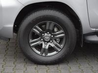 tweedehands Toyota HiLux 2.4 D-4D X TRA CAB PROFESSIONAL A/T 4WD VAN