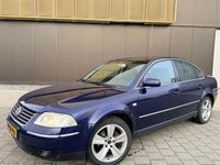 Occasion VW Passat 131 PK (96 kW) 2003 Blauw Sedan
