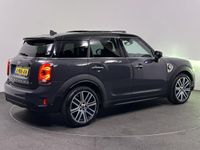 tweedehands Mini Cooper Countryman 2.0 SE ALL4 Chili Plug In Hybrid Dealer O.H PHEV | Panodak | Head Up | Harman Kardon | Adaptive Cruise | 19"L.M | Apple Carplay | Navi | LED |