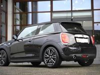 tweedehands Mini Cooper 1.5 Business 136PK lm velgen light pack