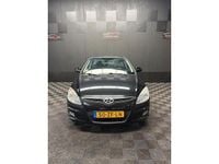 Occasion Hyundai i30 Dynamiq 109 PK (80 kW) 2008 Zwart Hatchback
