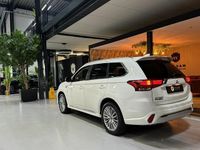 Occasion Mitsubishi Outlander Intense 135 PK (99 kW) 2020 Wit SUV