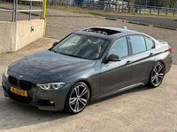 tweedehands BMW 330e 3-serieM-SPORT HeadUP/Dak/360Cam/LaneAss VOL!