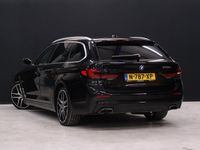 Occasion BMW 530e Comfort Edition 292 PK (214 kW) 2022 Zwart (metallic) Stationwagen