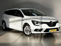 tweedehands Renault Mégane IV Estate 1.5 dCi Eco2 Limited/ LED Dagrijverl./ 16''LMV/ Chroom/ DAB+/ Apple+Android/ Isofix/ Keyless Entry/ Cruise/ Navi/ Clima/ Bluetooth/ Dakrails/ 6-bak/ USB&AUX/ PDC V+A.