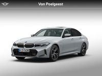 Nieuw BMW 330 Comfort Edition 291 PK (214 kW) 2025 Grijs Sedan