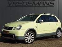 Occasion VW Polo 101 PK (74 kW) 2005 Geel Hatchback