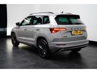 tweedehands Skoda Karoq 1.5 TSI 150PK DSG-7 Sportline Business | NAVIGATIE | CAMERA | STUUR + STOELVERW,