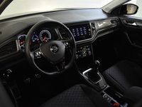 tweedehands VW T-Roc TSI 115PK STYLE BUSINESS TREKHAAK IQ-DRIVE/PDC/LMV