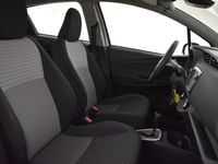 Occasion Toyota Yaris Hybrid Team 101 PK (74 kW) 2018 Wit Hatchback