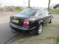 tweedehands VW Passat 2.8 V6 Highline 4Motion,alcantara leer,trekhaak,airco