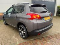 tweedehands Peugeot 2008 1.6 e-HDi Allure/Dealer onderhouden/Navi/Pano/Park