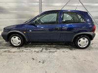 tweedehands Opel Corsa 1.2i-16V Strada